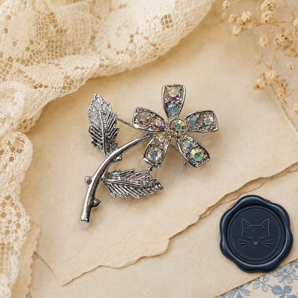 Sarah Coventry Flower Brooch Silver Tone Aurora Rhinestone Floral Vintage Pin OS